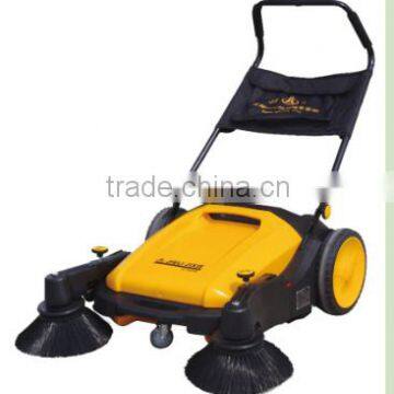 Clean Manul sweeper with brush