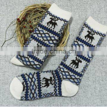 Deer Design Knitted Socks Warm Winter christmas pattern women socks