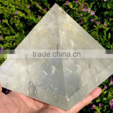 High Quality Crystal Pyramid for Decoration