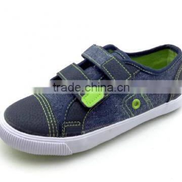 kids cheap canvas vulcanized shoes with hook and loop fastener