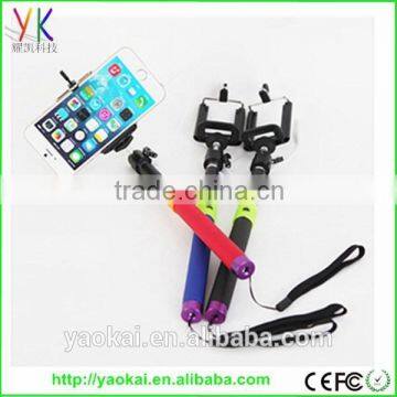 Top Selling Factory Price Wholesale in Stock Selfie Stick With Cable,cable Take Pole Selfie Stick,Z07-5S photo-2