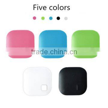 Hot selling bluetooth key finder anti-lost alarm key finder with built-in selfie remote shutter, China supplier