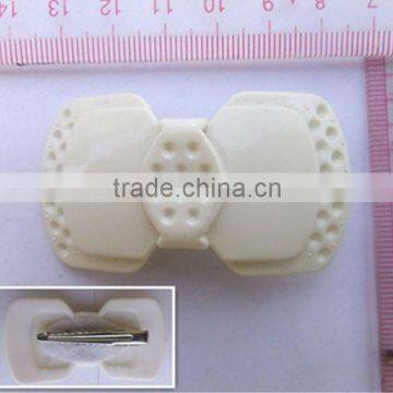 fashion plastic bow hairgrip