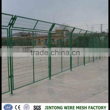 High Quality Secure Welded Double Wire Mesh Fence photo-2