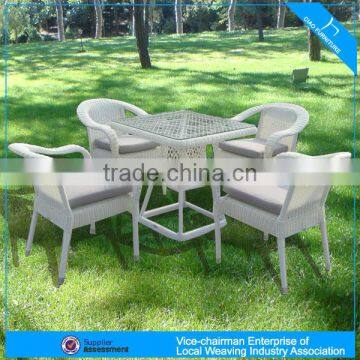 Leisure rattan furniture synthetic outdoor wicker dining table and chair