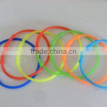 Newest silicone bracelet