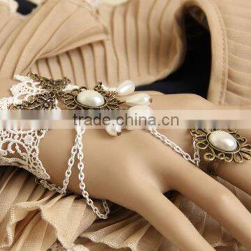 Vintage Hand Harness Lace Slave Bracelet Chain Ring photo-5