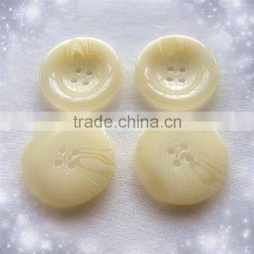 Button/ buffalo horn color button for suit garment & jeans accessories bulk expoter