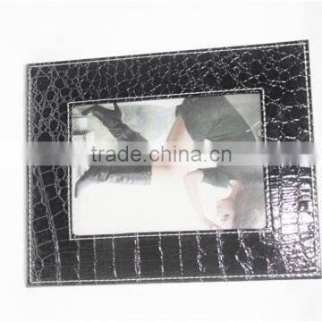 Most popular exquisite and high quality square leather holding photo picture frame