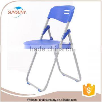 China High Quality Cheapest Design Modern Luxury Folding Chair photo-2