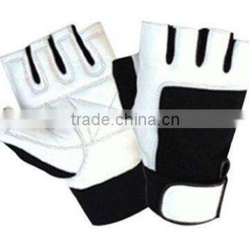 Weight lifting gloves