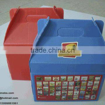 Portable corflute box for toy