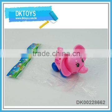 Cute design 2016 hot selling wind up animal elephant type