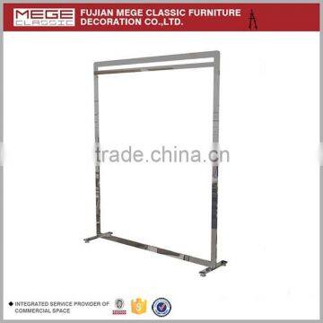 High Quality Metal Apparel Display Stands