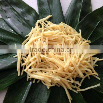 canned bamboo shoots in water