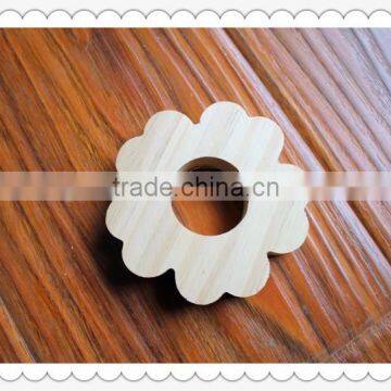 2014 New Stytle High Quality Decorative Flower Shape Wood Candle Holder photo-4