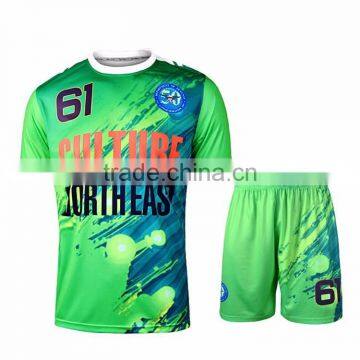 Custom Fluo Italy Ink for Round/ V Neck Green Soccer Jersey