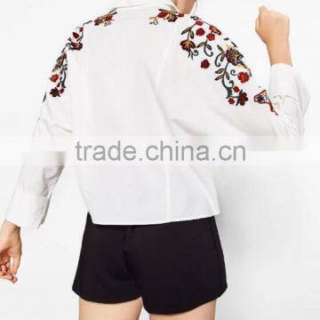 Runwaylover EY2383B Women New Fashion 2017 Loose Embroidery Blouse photo-2