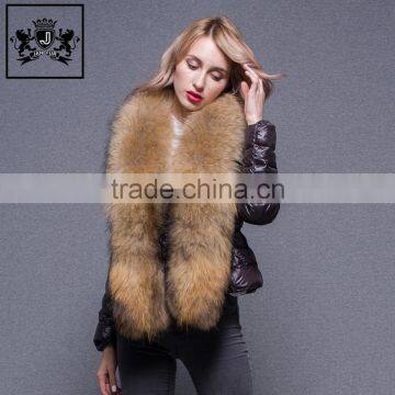 Best selling winter goose/duck feather padded down jacket with fur for women