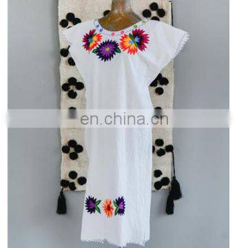 Summer fashion Mexican embroidered women Cotton Long Designer Tunic Tops Hand Embroidery Mexican Dress