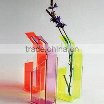 customized modern design transparent colored desktop acrylic flower vase crystal glass flower display holder