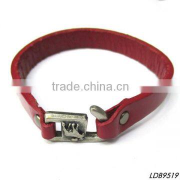 Simple red fashion lether bracelet