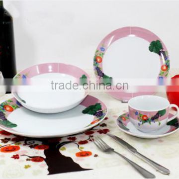 Fine white royal porcelain dinner set china supplier