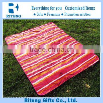 2015 Manufacturer High Quality Folding Picnic Blanket Waterproof