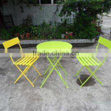 folding chair and table