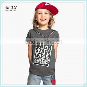 Short sleeves 100% cotton t-shirt with printed design for boys