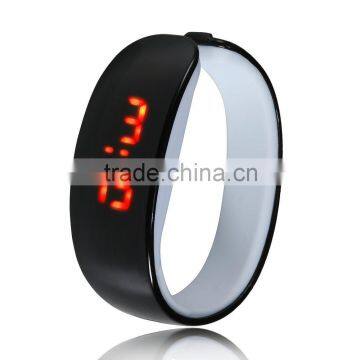 2016 Ladies Fashion Bracelet Led Digital Watch Silicone Rubber Dolphin Children Wristwatches photo-5