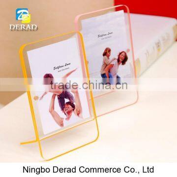 New Style Hot Acrylic Photo Picture Frame With Magnetic Acrylic Photo Frame Factory photo-2