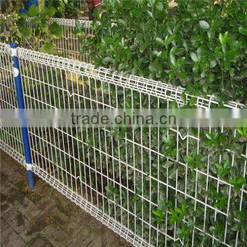 Made In China Anping Perimeter Fence/Chain Link Fence Top Barbed Wire/cyclone Fence photo-2