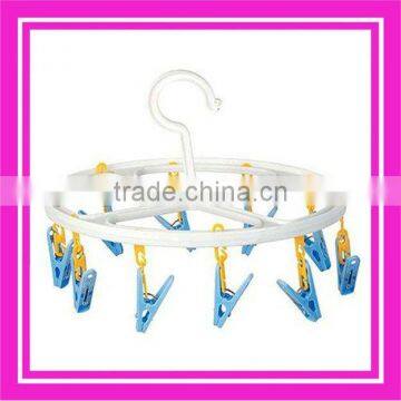 10 clips plastic clothes peg hanger in oval-shaped