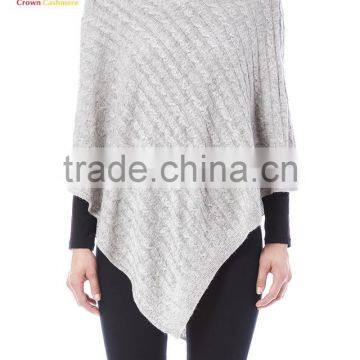 Classic Luxury Poncho Wool Poncho in Cashmere photo-3