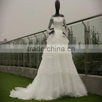 wedding dress long sleeve corset wedding gown sweep train lace beaded ball gown Luxury Dubai wedding dress for bridal