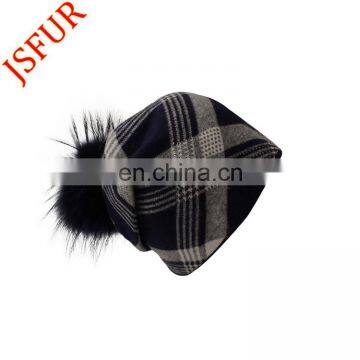 Various Styles Cheap Wholesale Fashional Knitted Bobble Beanie Plaid Fur Hat