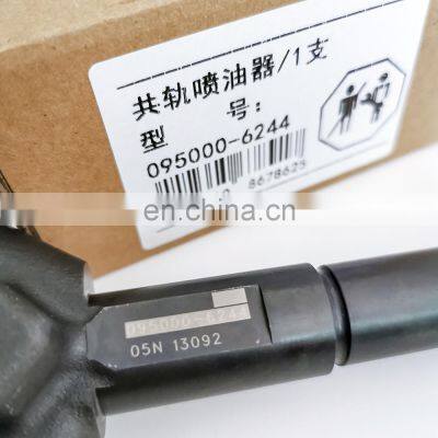 China UD Diesel Injector Assy 095000-6244 for Common Rail Injector 16600-VM00D,16000-MB40E,095000-6240 photo-3