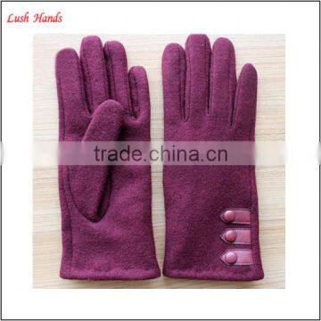 Women's 100% woolen gloves with according color buttons