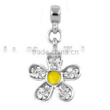 Vnistar wholesale fancy charm flower with stones and yellow color bracelets pendant,TC-025