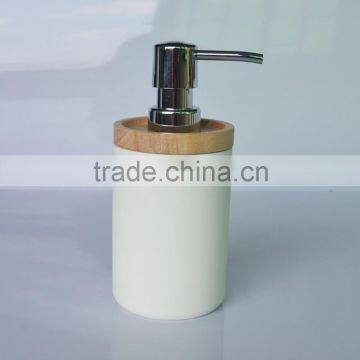 Bone China Polyresin Bathroom Accessories Set for Hotel and Home photo-2