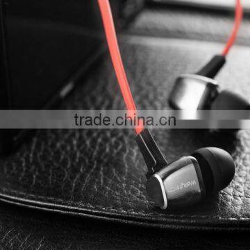 Wallytech VOCALS WHF-128 Metal Earphone With Microphone for iOS and Android cellPhone