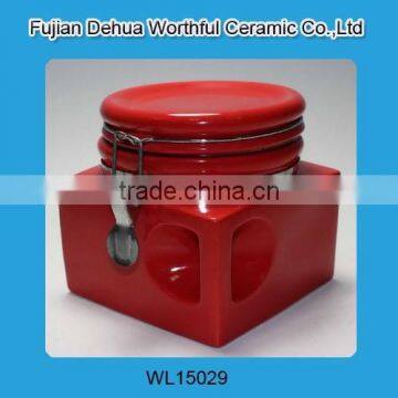 Simple ceramic seal pot with red color