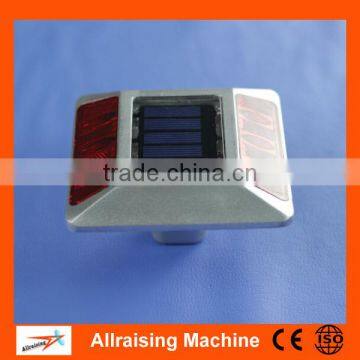 Aluminum Solar LED Road Light With Anchor photo-4