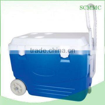 46L Pulling Cooler Box Insulated Plastic Ice Box with Side Handle and Small Wheel