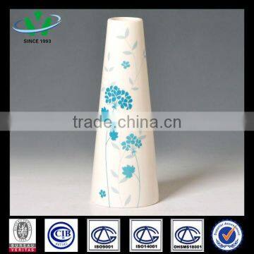 Morden ceramic vase in Home & hotel