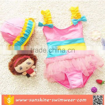 2017 Wholesale pink fashion sexy swimwear kids swimsuit