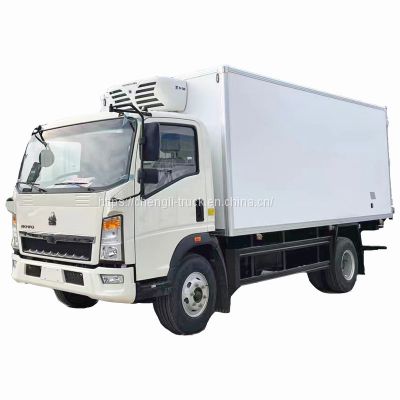 China howo 4x2 refrigerated lighter truck trade for transport meat