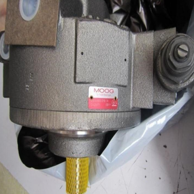 D957-2003 MOOG Servoválvula Moog HP-R18A7-RKP140TM Advantage Supply photo-3