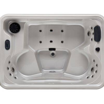 BeninDurable Structure Whirlpool BathtubBuilt-incirculationsystemkeepsthewaterflowing